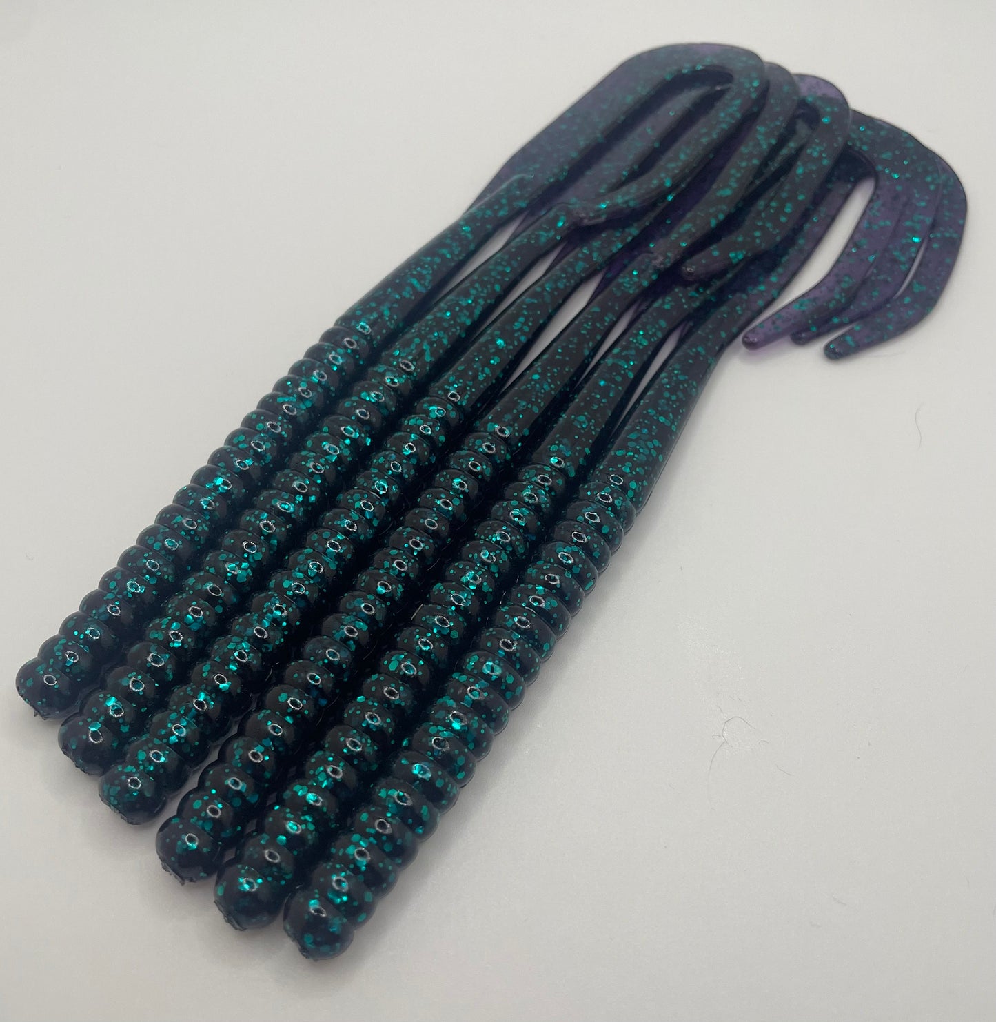 9" Ribbon Tail
