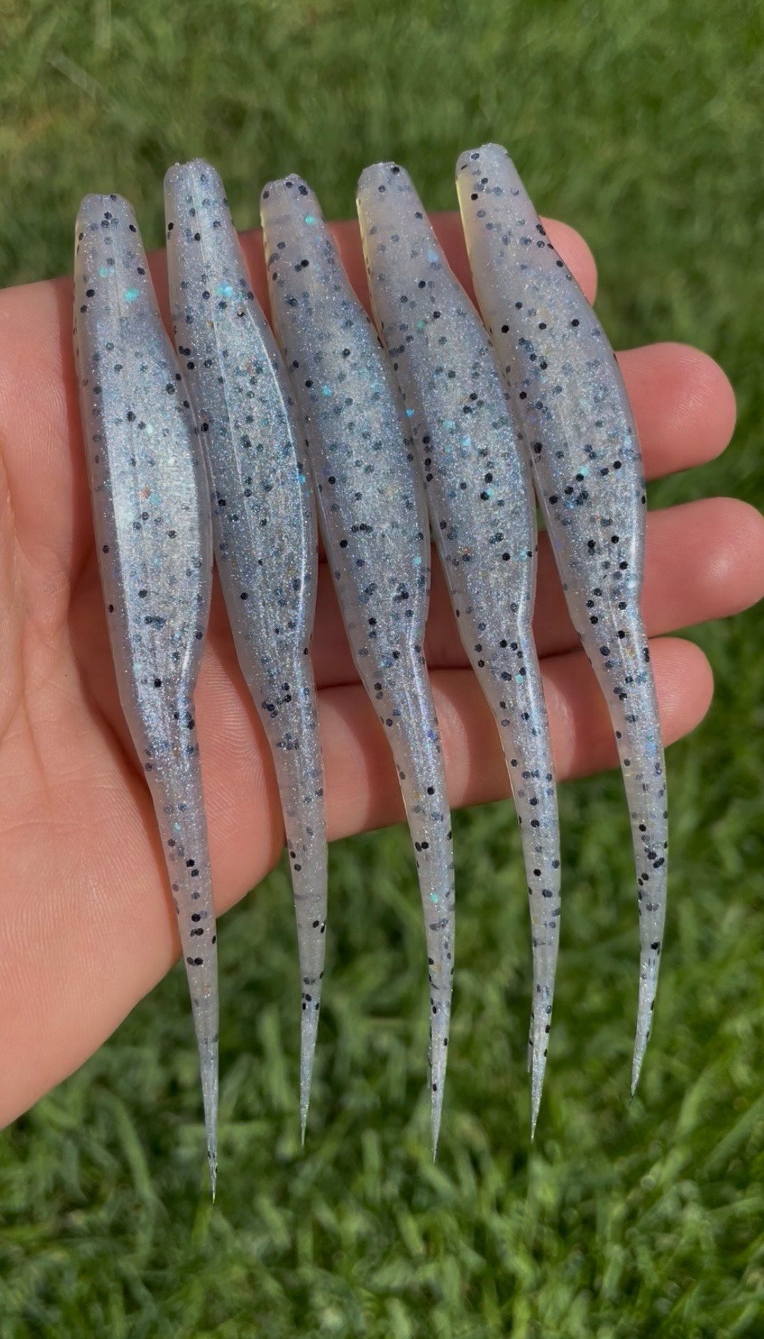 5" Flukes